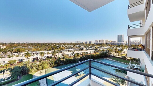 Building Photo - 600 Three Islands Boulevard