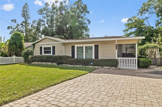 Primary Photo - 6914 N Lynn Ave