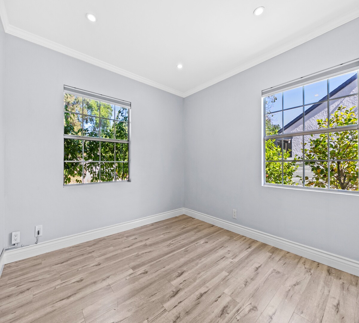 Building Photo - 10238 Mather Ave