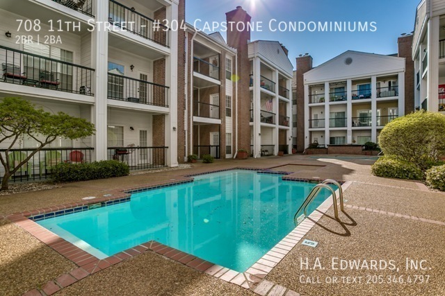 Building Photo - Capstone Condominiums 304