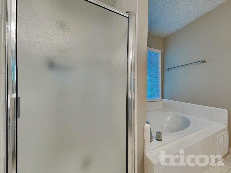 Building Photo - 4249 W Mill Trail NW