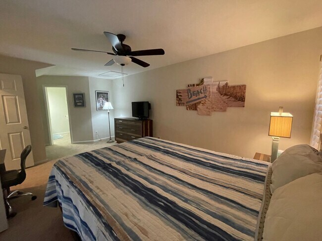 Building Photo - Ocean Pines condo fully furnished! Locatio...