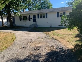 Building Photo - 170 Shannon Dr