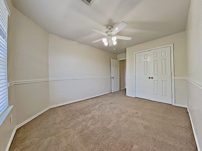 Building Photo - 2883 Diamond Bay Dr