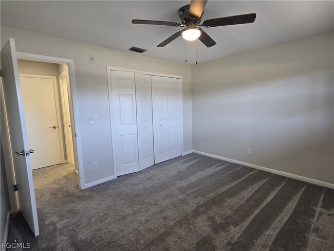 Building Photo - 1519 Cape Coral Pkwy W