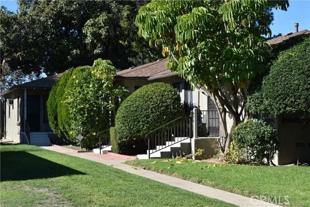 Primary Photo - 673 N Rosemary Ln