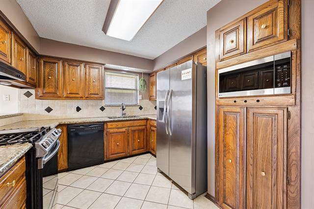 Building Photo - 3217 Laurel Oaks Ct