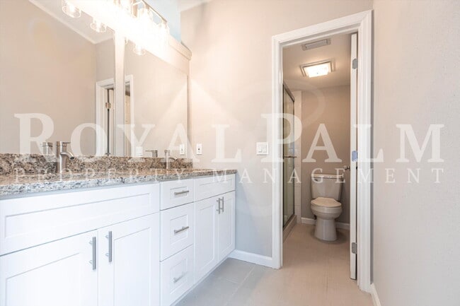 Building Photo - 3BR Home in The Forest — Renovated Elegance + One Month Rent Credit if You Apply by January 15th!