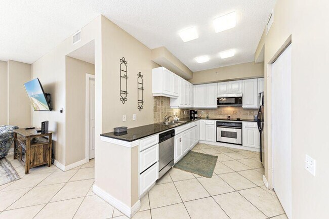 Building Photo - 13599 Perdido Key Dr