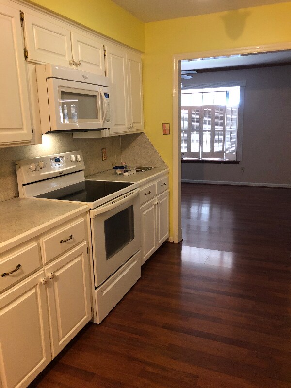 Building Photo - 506 K St