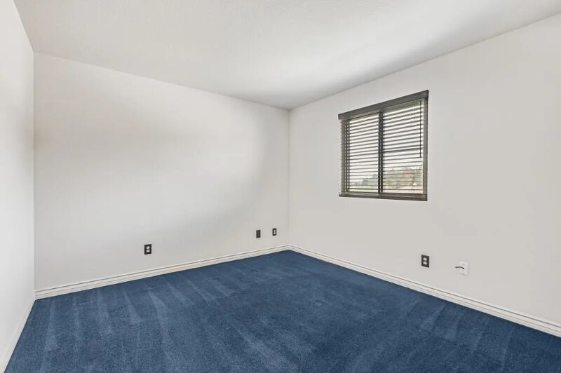 Building Photo - 5539 Nanday Ct