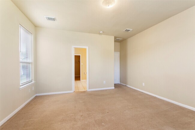 Building Photo - 5310 Meadow Canyon Dr