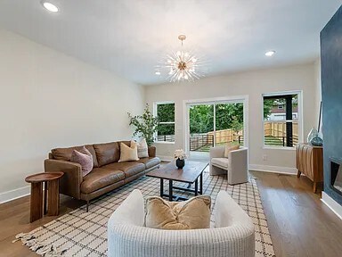 Living room - 2130 12th Ave N