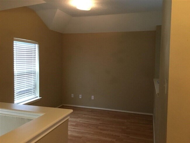 Building Photo - 6205 Ozark Tr