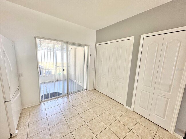 Building Photo - 2246 Lake Woodberry Cir