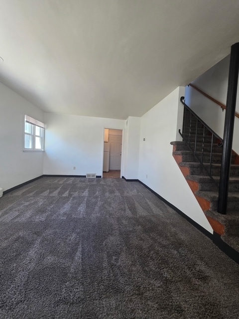 Building Photo - 702 8th Ave N