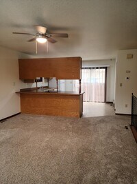 Building Photo - 840 Terry Ave