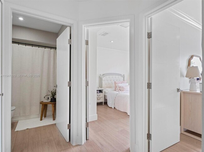 Building Photo - 7753 NW 189th St