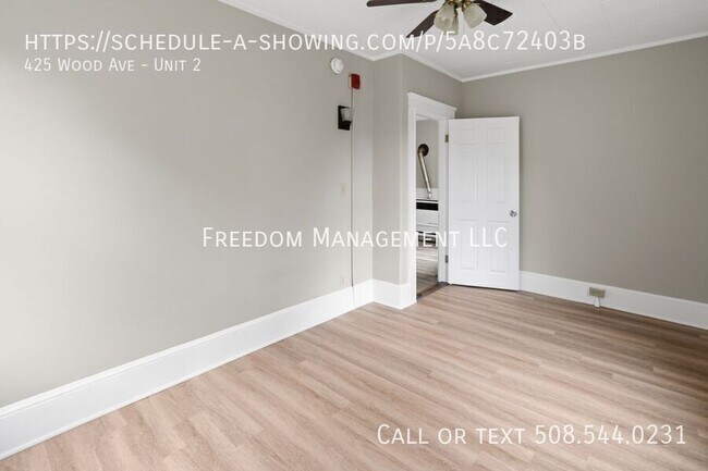 Building Photo - 425 Wood Ave