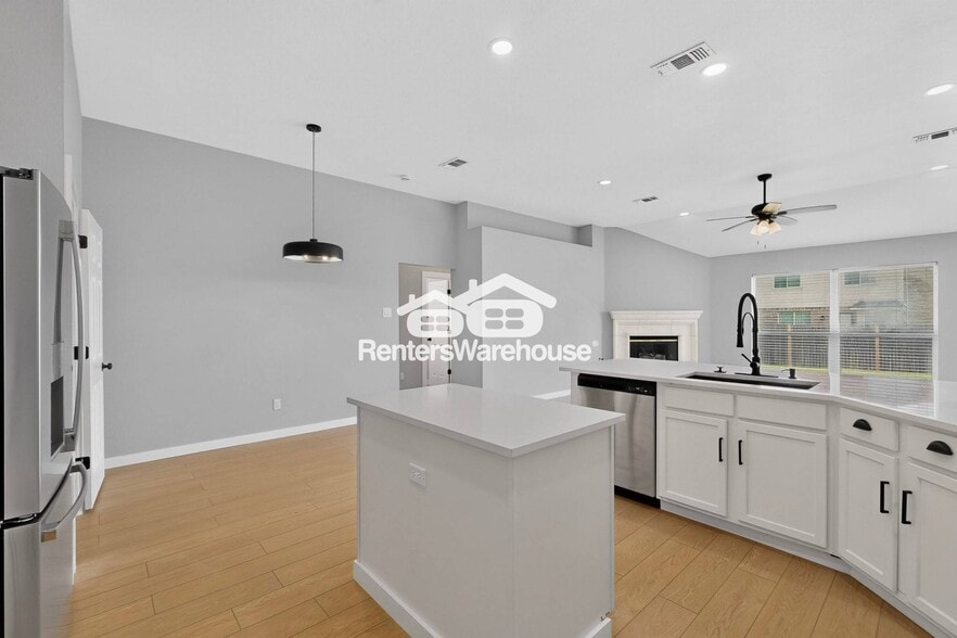Building Photo - 4412 Fox Meadows Ln