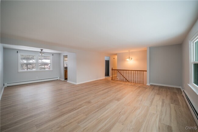 Building Photo - 4618 Brickyard Falls Rd