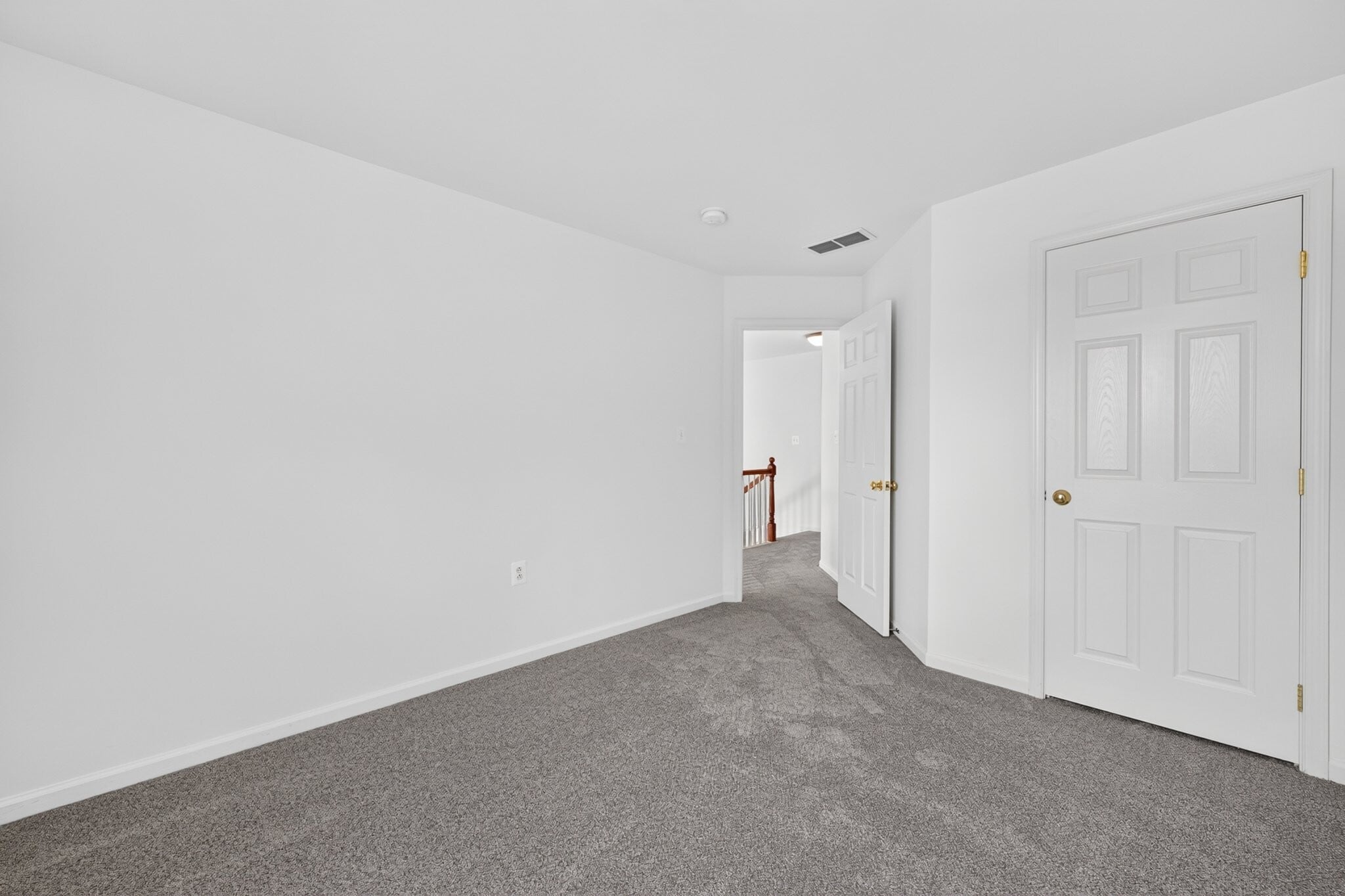 Building Photo - 335 Wheatfield Cir