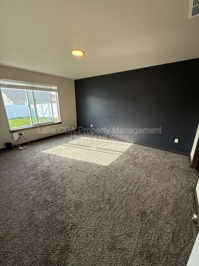 Building Photo - 12905 N Bushel St