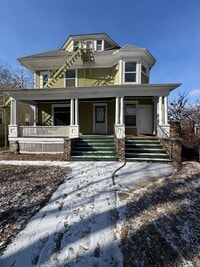 Building Photo - 914 23rd St