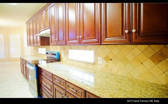 Building Photo - 4215 Sand Terrace Dr