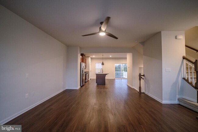 Building Photo - 9816 Cedarmass Cir