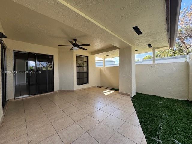 Building Photo - 9010 SW 125th Ave