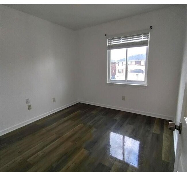 Building Photo - 3116 Fordhaven Rd