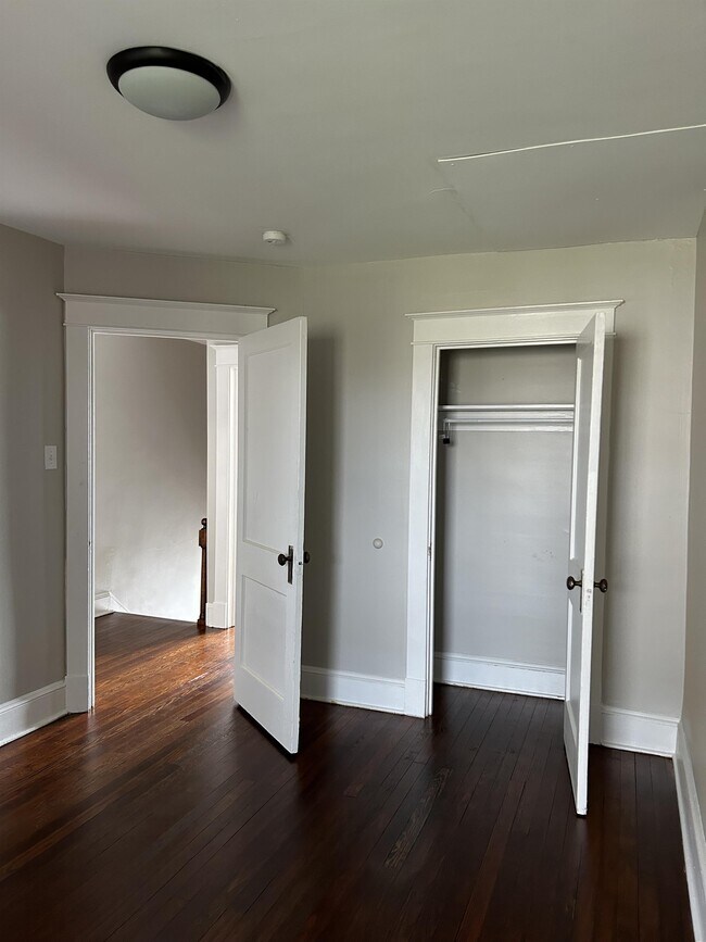 Building Photo - 652 Virginia Ave