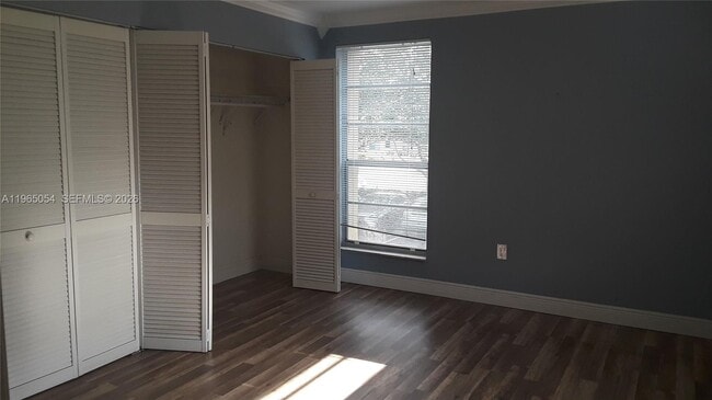 Building Photo - 11101 Royal Palm Blvd