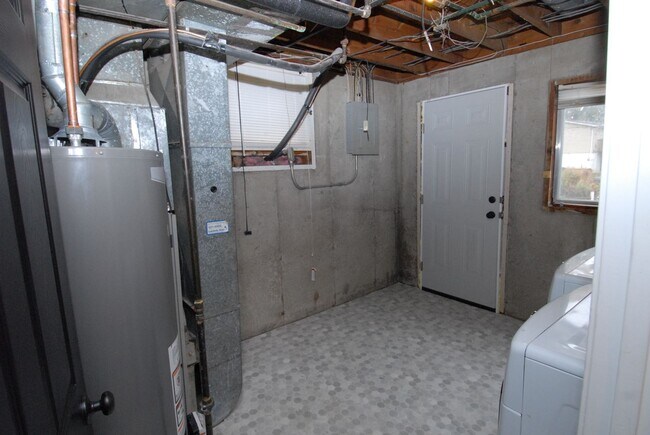 Building Photo - Maryland Heights Area