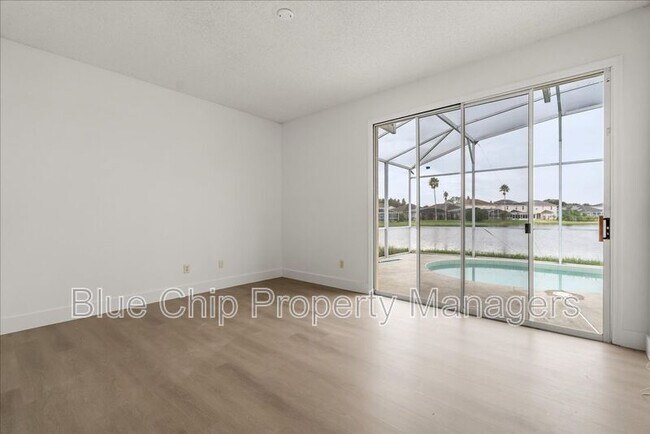 Building Photo - 1923 Bridgeview Cir