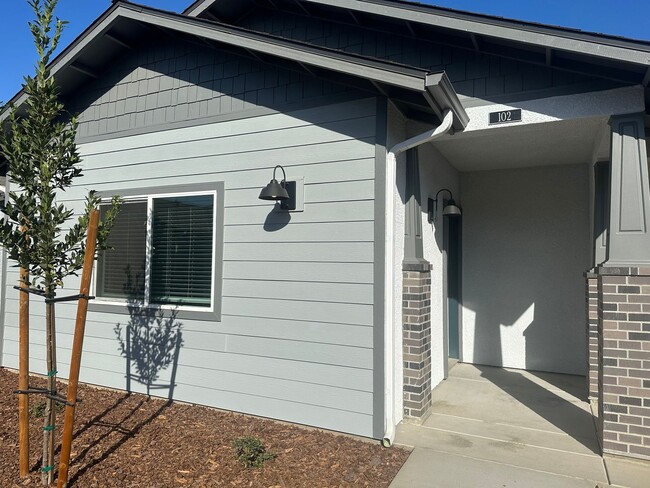 Primary Photo - Wood Ranch Apartments 514