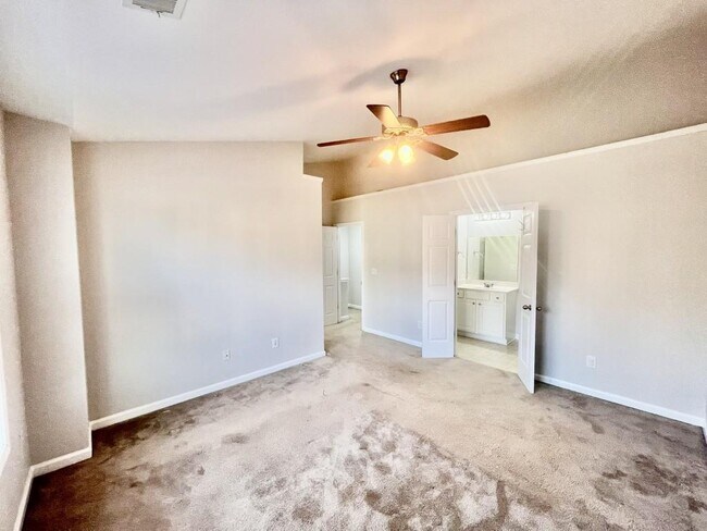 Building Photo - 3110 Garrard Pl