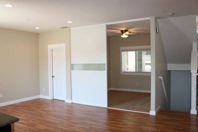 Building Photo - 229 N Chorro St