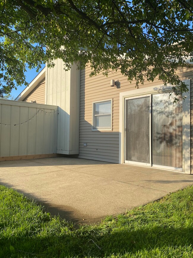 Building Photo - 1341 Stardust Ave NW