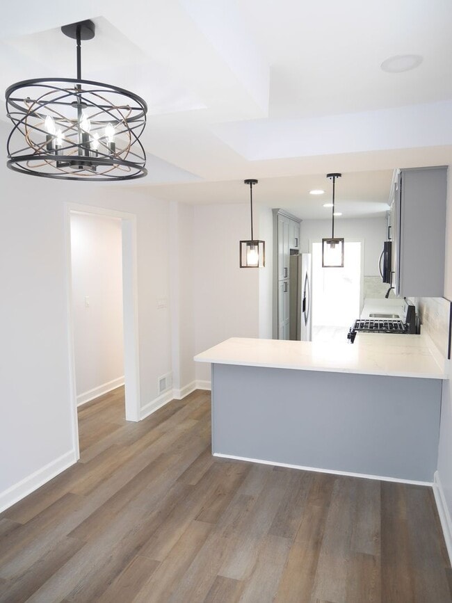 Building Photo - Modern Comfort Meets Prime Location: 3-Bedroom, 4-Bathroom Gem in Parkville, MD!