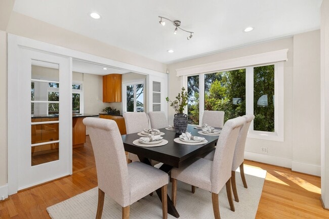 Building Photo - 4525 Rhode Island St