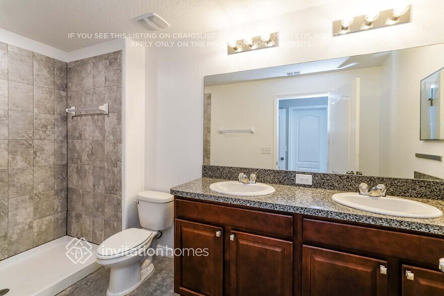Building Photo - 2248 Golden Falcon Dr