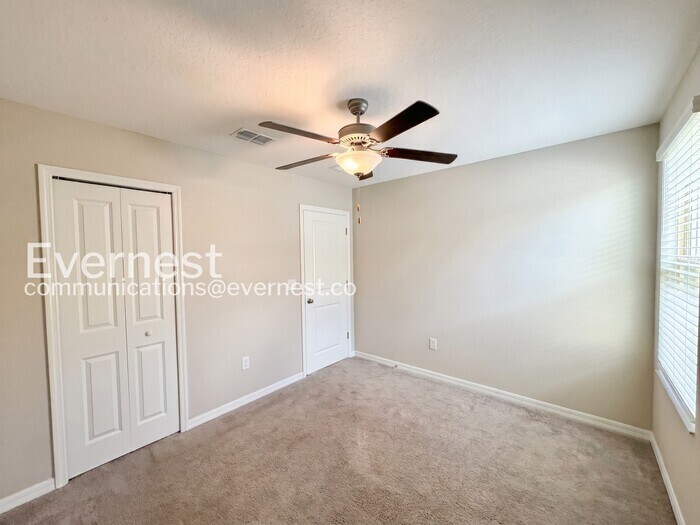 Building Photo - 7329 Canterbury Bells Ct