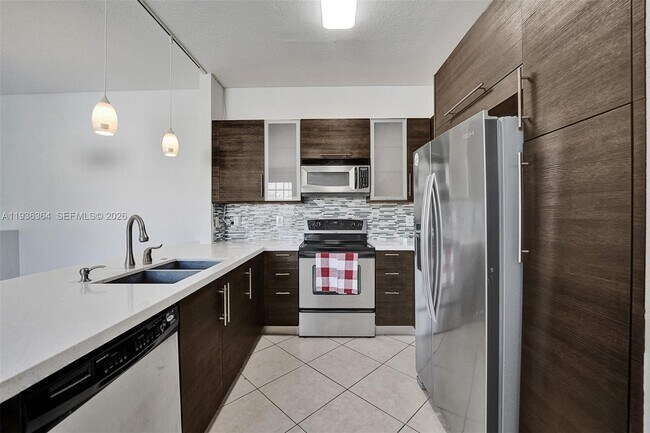 Building Photo - 4301 SW 131st Ln