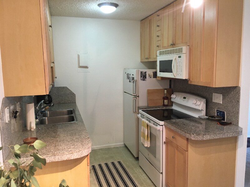 Building Photo - 3250 O'Neal Cir
