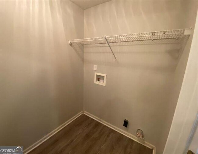 Building Photo - 230 Stirling Bridge Dr