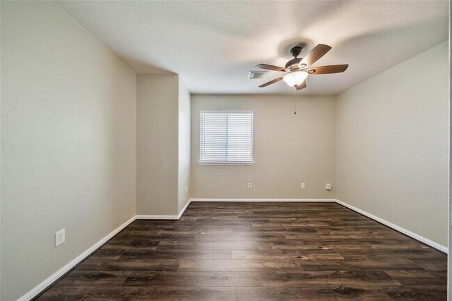 Building Photo - 18007 Melissa Springs Dr
