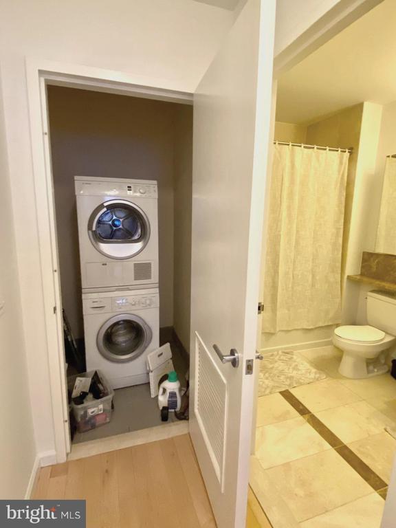 Building Photo - 1425 Locust St