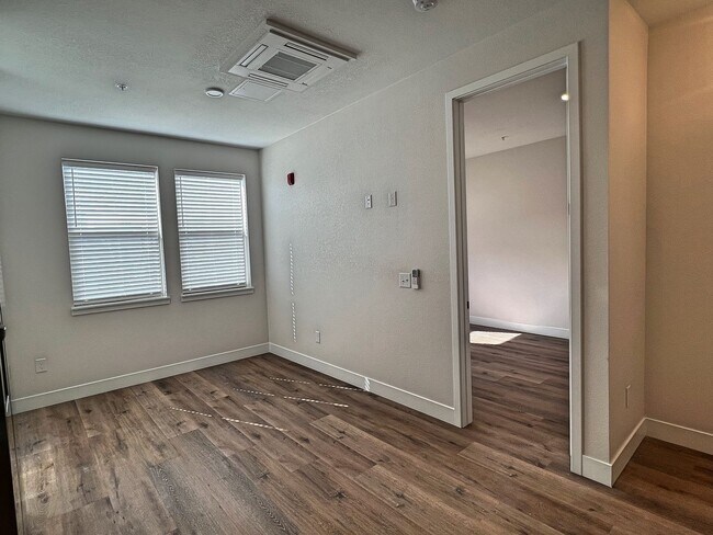 Building Photo - 3327 Tejon St
